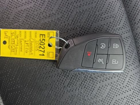 Used 2025 Chevrolet Equinox LT w/ Convenience Package II AWD/4WD image 27