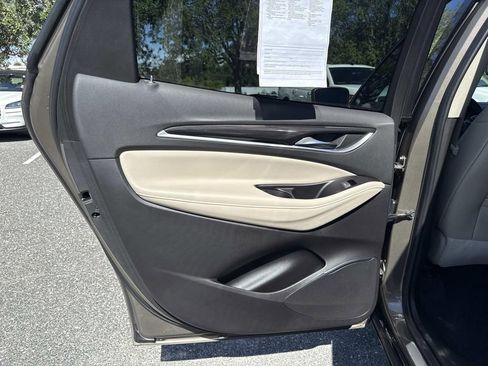 Used 2020 Buick Enclave Essence w/ Sound and Sites Package image 13