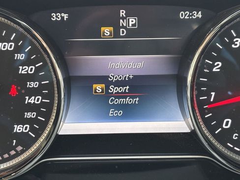 Used 2017 Mercedes-Benz E 300 4MATIC image 17