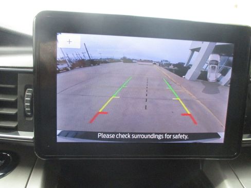 Used 2023 Ford Explorer XLT w/ Equipment Group 202A image 21