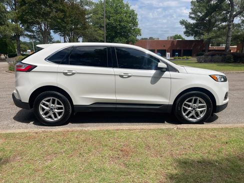 Used 2021 Ford Edge SEL w/ Convenience Package FWD image 6