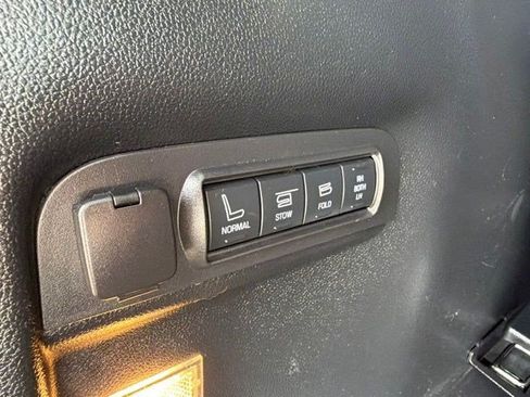 Used 2016 Ford Explorer Limited AWD/4WD image 17