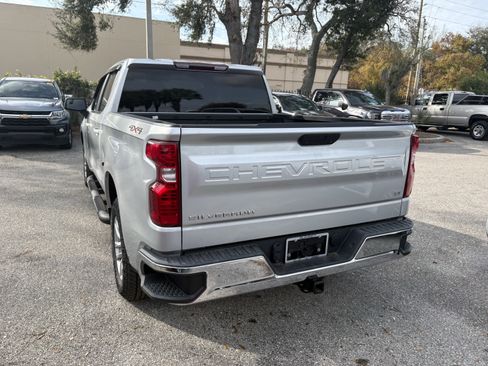 Used 2022 Chevrolet Silverado 1500 LT image 5