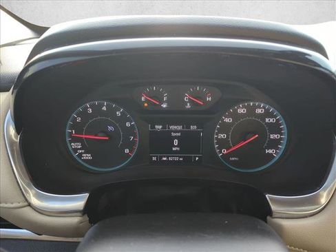 Used 2023 Chevrolet Traverse LS image 12