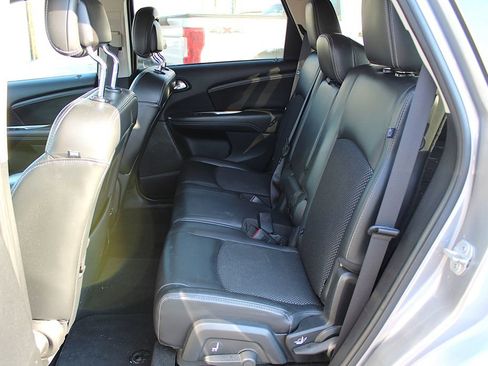 Certified 2016 Dodge Journey Crossroad w/ Popular Equipment Group AWD/4WD image 7