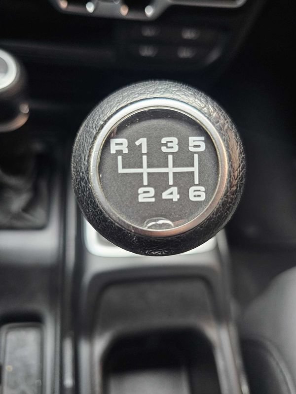 Used 2019 Jeep Wrangler Unlimited Sport S AWD/4WD image 18