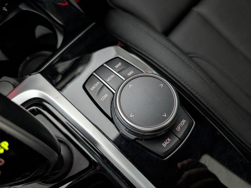 Used 2021 BMW X4 xDrive30i w/ M Sport Package image 54