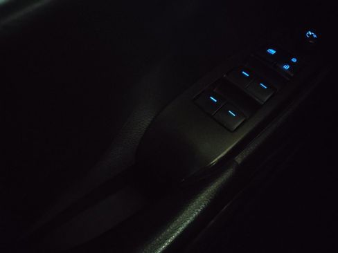 Used 2022 Toyota Camry LE FWD image 27