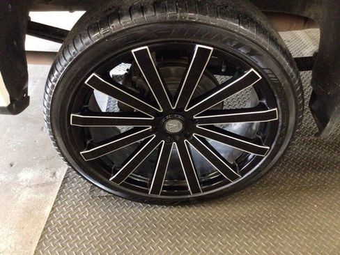 Used 2020 Chevrolet Silverado 1500 RST w/ Texas Edition image 27