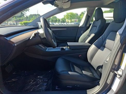Used 2023 Tesla Model 3 Standard Range RWD image 15