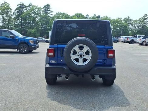 Used 2018 Jeep Wrangler Sport AWD/4WD image 6