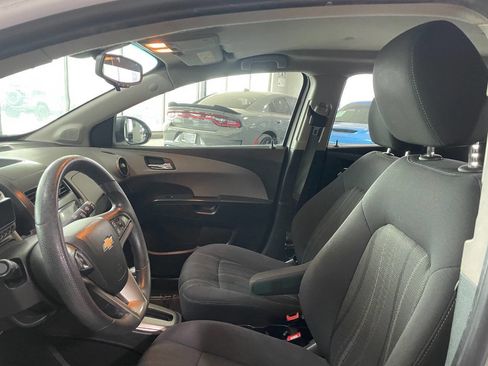 Used 2013 Chevrolet Sonic LT image 16