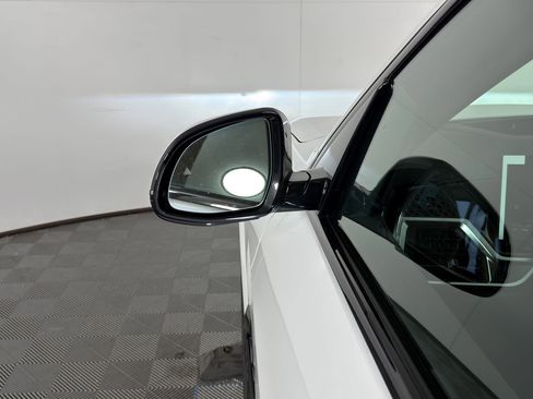 New 2026 BMW X5 sDrive40i w/ M Sport Package image 21