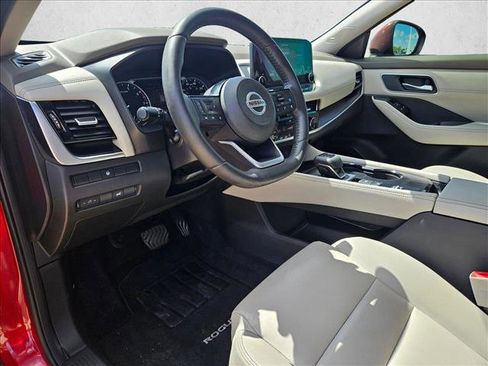Used 2021 Nissan Rogue SL w/ Premium Package FWD image 10