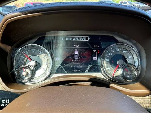 Used 2019 RAM 1500 Limited AWD/4WD image 27