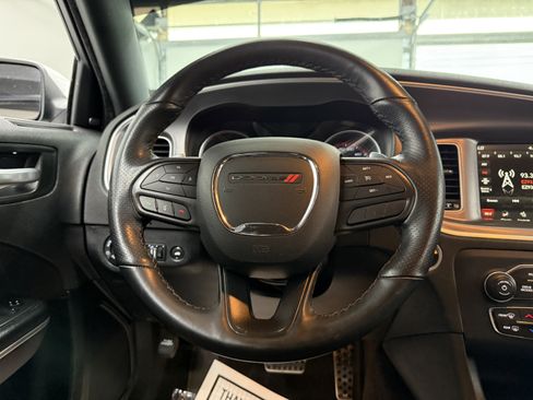 Used 2020 Dodge Charger Scat Pack image 13