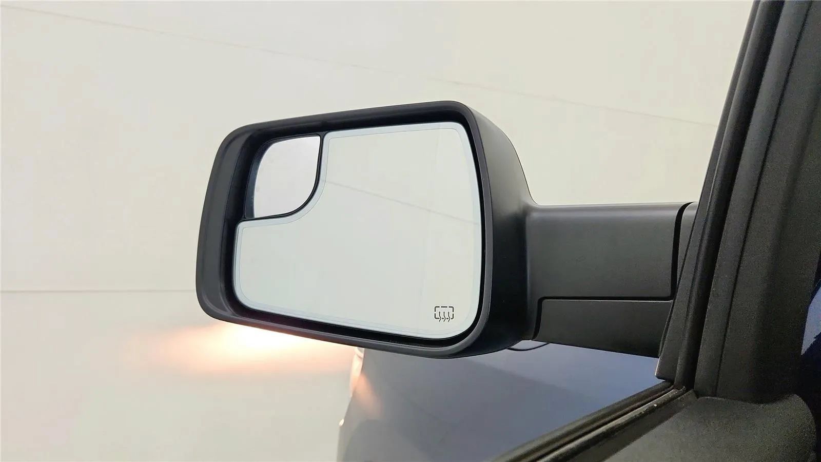 Used 2022 RAM 1500 Big Horn AWD/4WD image 29