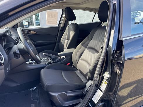 Used 2016 MAZDA MAZDA3 i Touring image 11