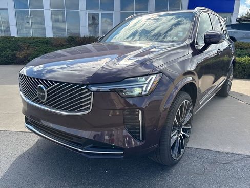 New 2026 Volvo XC90 B6 Plus w/ Protection Package Premier AWD/4WD image 2