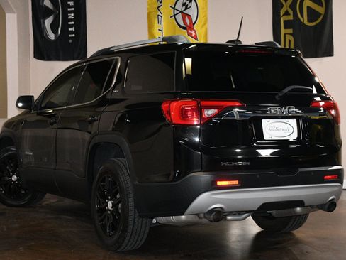 Used 2019 GMC Acadia SLT FWD image 6