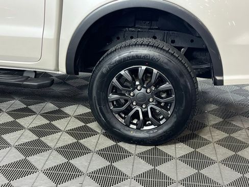 Used 2019 Ford Ranger Lariat w/ Equipment Group 501A Mid image 11