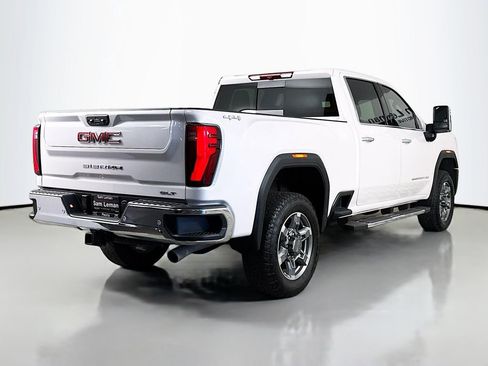 Used 2025 GMC Sierra 2500 SLT w/ SLT Premium Package image 7