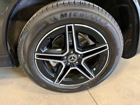 Used 2022 Mercedes-Benz GLE 350 4MATIC image 11