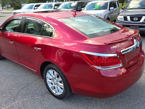 Used 2012 Buick LaCrosse Premium w/ Entertainment Package FWD image 10