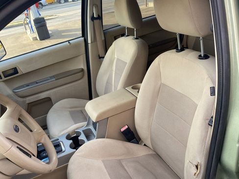 Used 2008 Ford Escape XLT image 9
