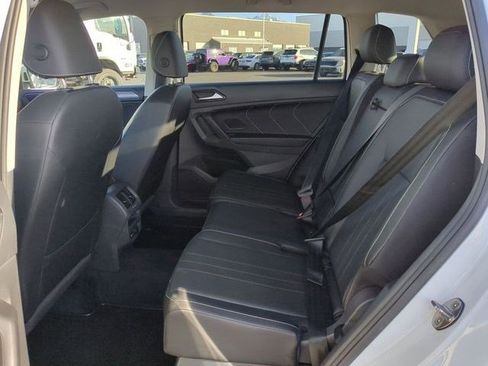 Used 2023 Volkswagen Tiguan SE image 20