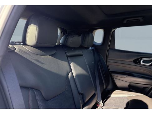 New 2026 Jeep Compass Trailhawk w/ Sun, Sound & Navigation Group image 22