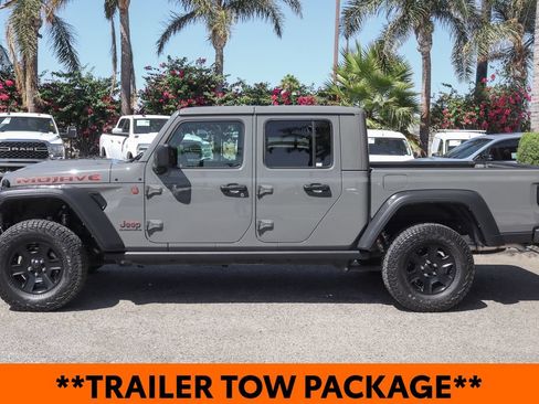 Used 2023 Jeep Gladiator Mojave w/ LED Lighting Group AWD/4WD image 5