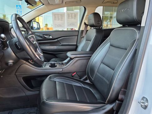 Used 2021 GMC Acadia Denali w/ Denali Ultimate Package AWD/4WD image 21