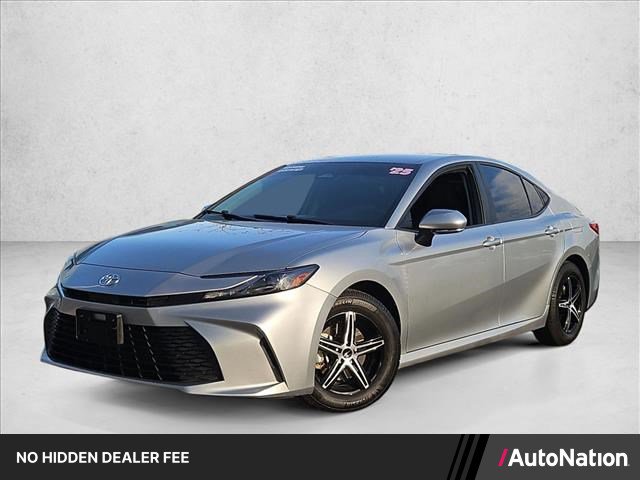 Used 2025 Toyota Camry LE FWD image 1