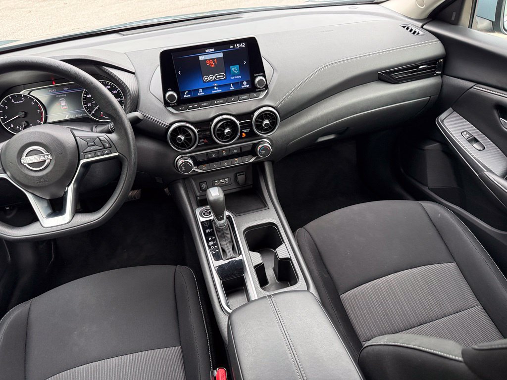Used 2025 Nissan Sentra SV FWD image 28