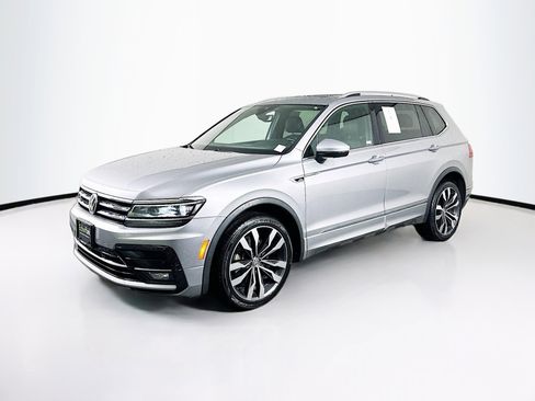 Used 2019 Volkswagen Tiguan SEL Premium R-Line image 3
