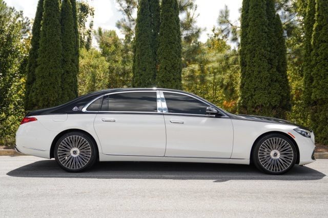 Used 2021 Mercedes-Benz Maybach S 580 4MATIC image 8