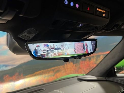 Used 2026 Chevrolet Corvette Stingray Premium Cpe w/ Z51 Performance Package image 41