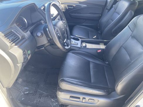 Certified 2023 Honda Ridgeline RTL image 17