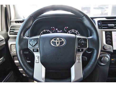 Used 2023 Toyota 4Runner SR5 Premium image 15