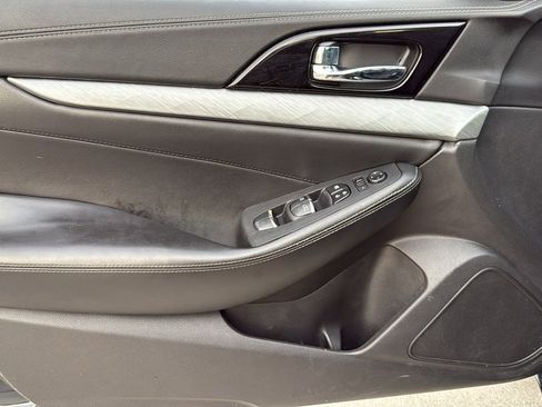 Used 2017 Nissan Maxima 3.5 SV image 11