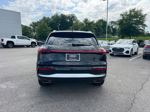 Used 2025 Audi Q5 Premium Plus w/ Premium Plus AWD/4WD image 6