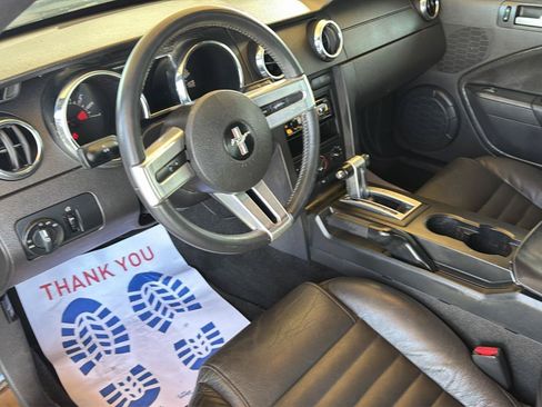 Used 2008 Ford Mustang Premium RWD image 12