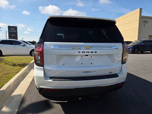 Used 2024 Chevrolet Tahoe LT w/ Luxury Package AWD/4WD image 4