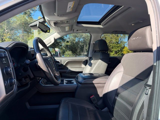 Used 2017 GMC Sierra 1500 Denali w/ Denali Ultimate Package AWD/4WD image 7