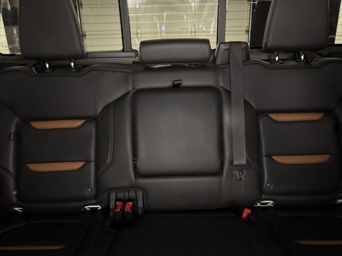 Used 2020 GMC Sierra 1500 AT4 w/ AT4 Premium Package image 46