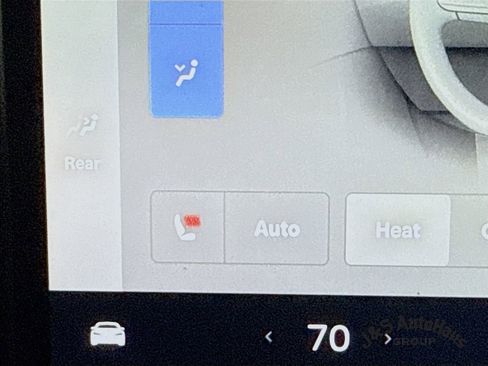 Used 2022 Tesla Model S Plaid image 27