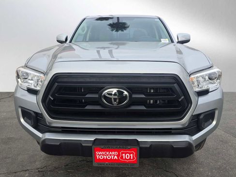 Used 2022 Toyota Tacoma SR image 8