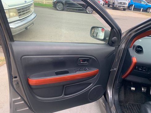 Used 2004 Scion xA FWD image 18