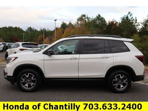 Certified 2022 Honda Passport TrailSport image 4